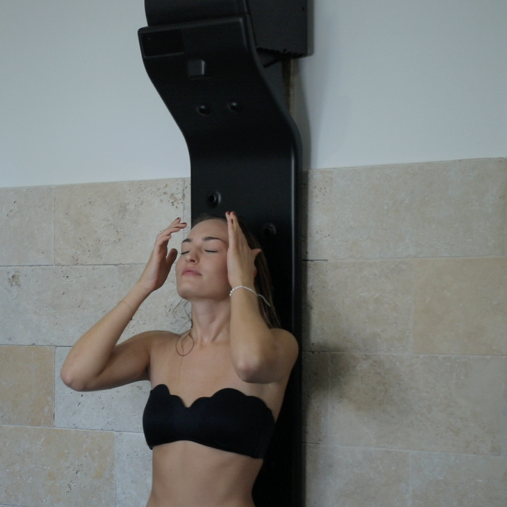 Body Dryer Frau